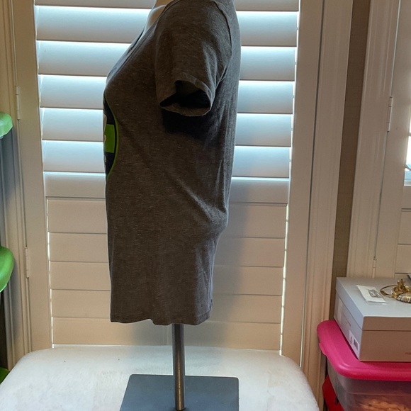 NFL Seattle Seahawks Gray Short Sleeve Tee - Picture 4 of 7